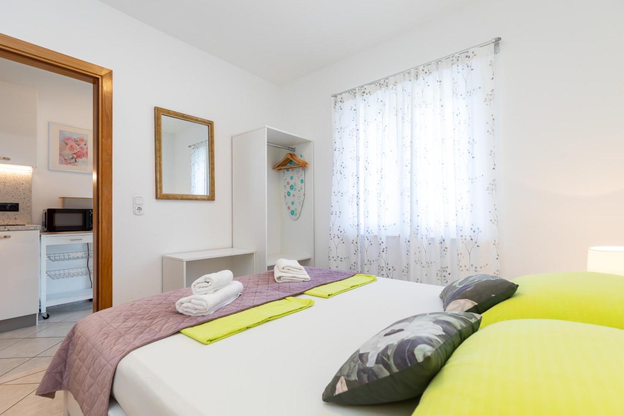 Apartments Lidija Matosevic Porec Esterno foto