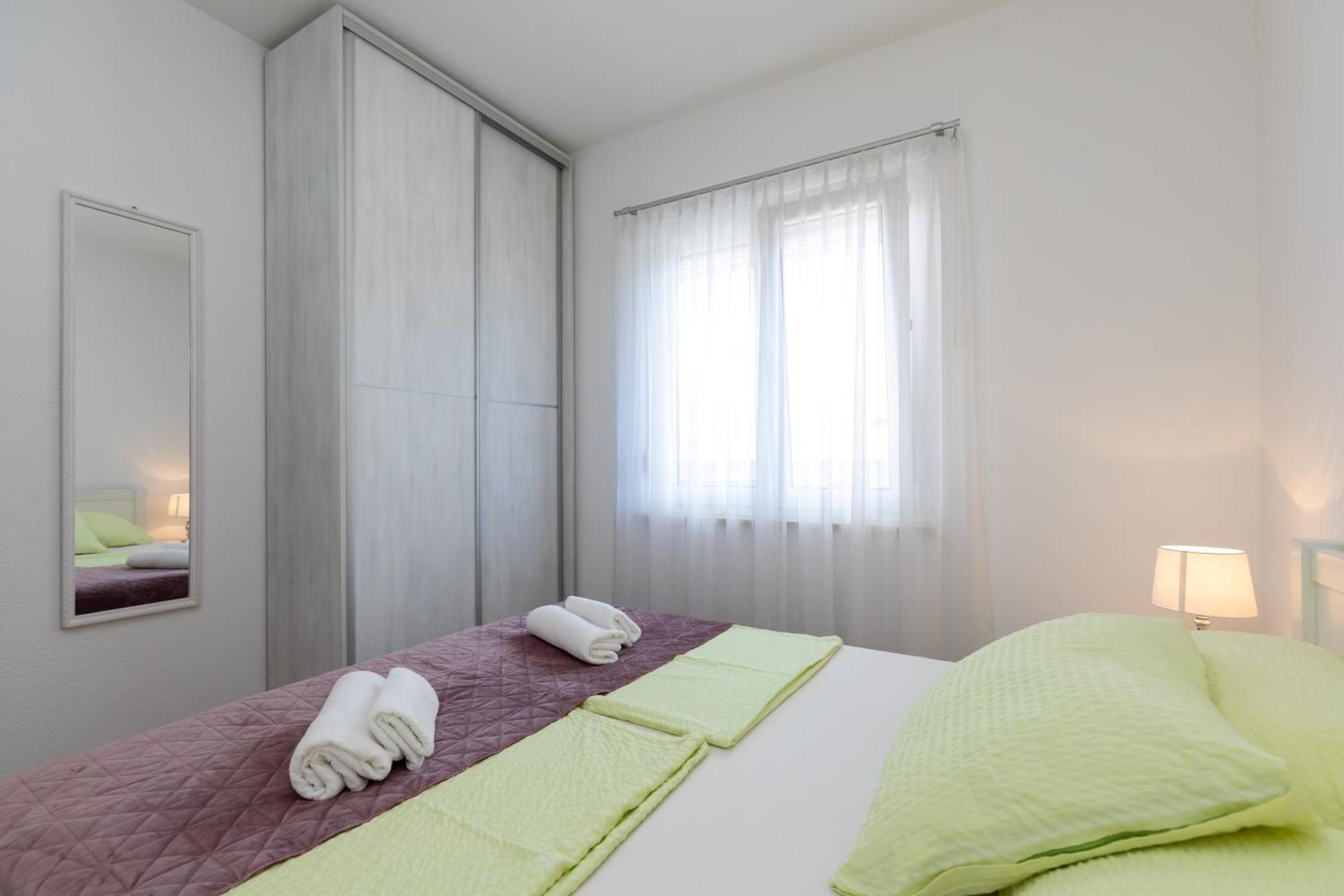 Apartments Lidija Matosevic Porec Esterno foto