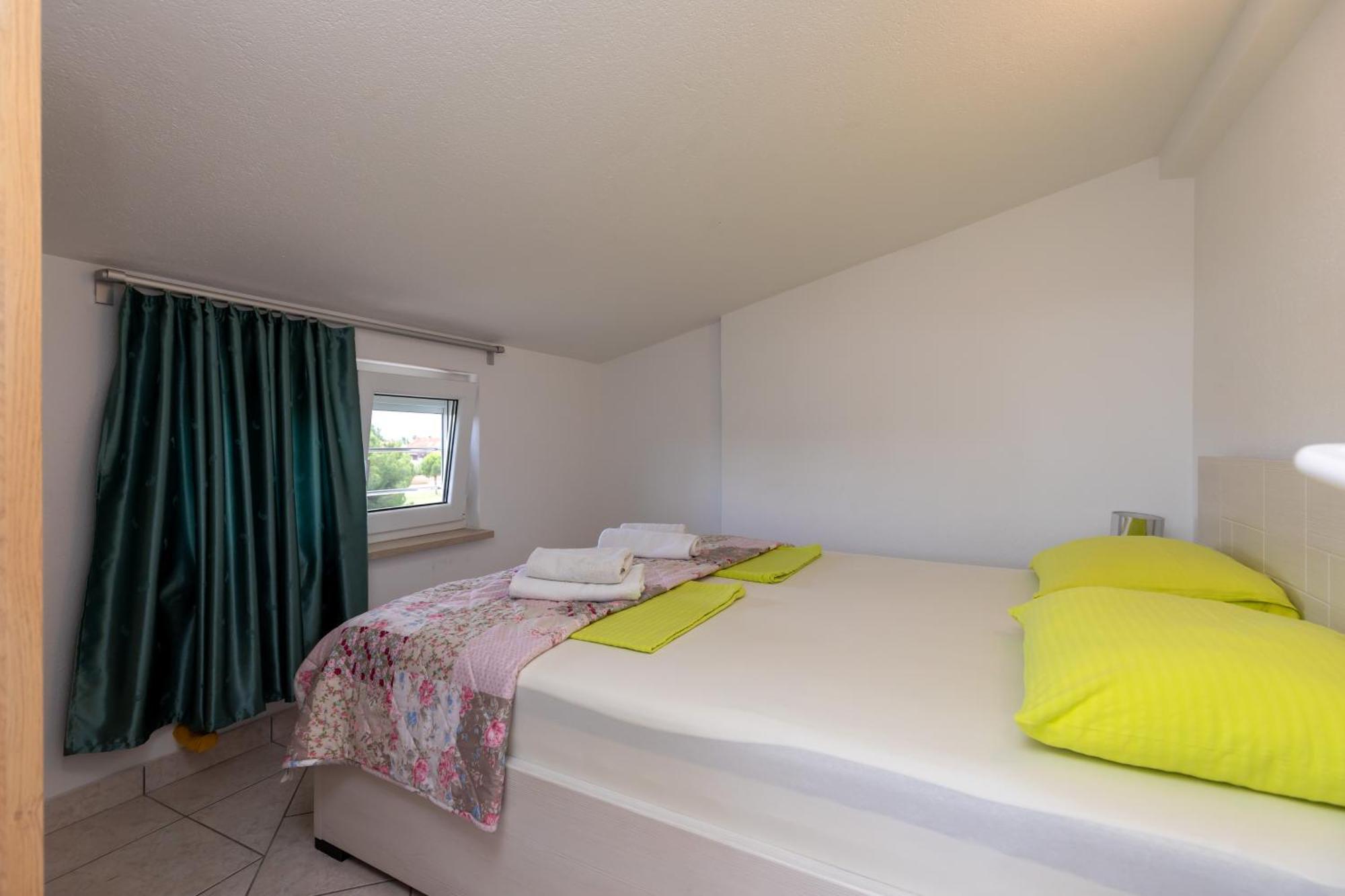 Apartments Lidija Matosevic Porec Esterno foto
